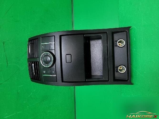 Mercedes-Benz M-класс 2006 — консольный ящик A164 830 04 54