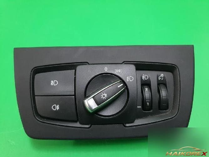 BMW 3-серия 2012 — кнопка регулировки яркости