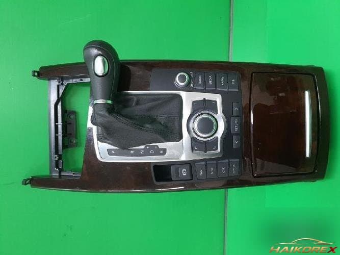 Audi A6 2008 — крышка консоли 4F1 864 261 B