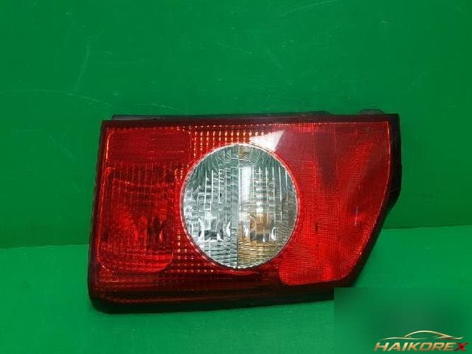 KG Mobility Korando 2000 — комбинированный фонарь задний правый (со стороны пассажира) 8360206200