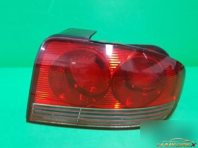Hyundai Sonata 2002 — комбинированный фонарь задний правый (92402 3D000)
