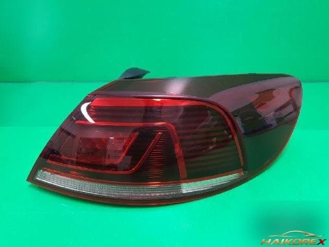 Volkswagen CC 2015 — комбинированный фонарь задний правый 3C8 945 208AD