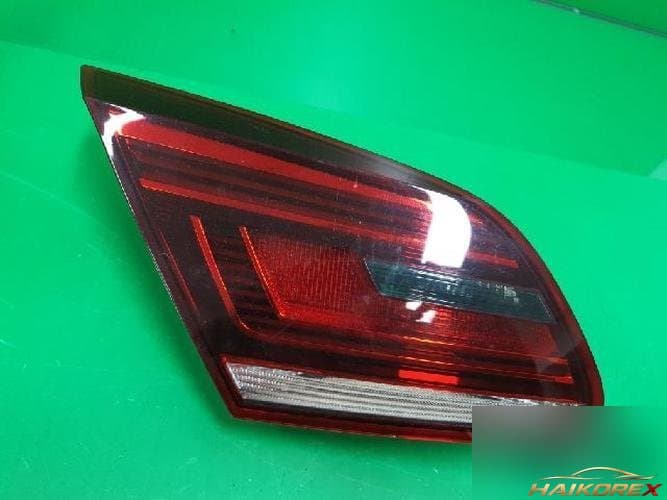 Volkswagen CC 2015 — накладка задней двери левая 3C8 945 907 S