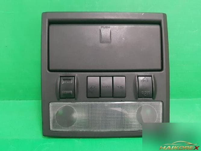 Hyundai Tuscani 2003 — плафон салона 928102C000LK