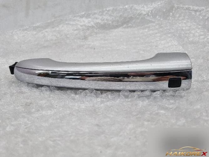 Hyundai Equus 2010 — ловушка двери (door catch) задняя правая