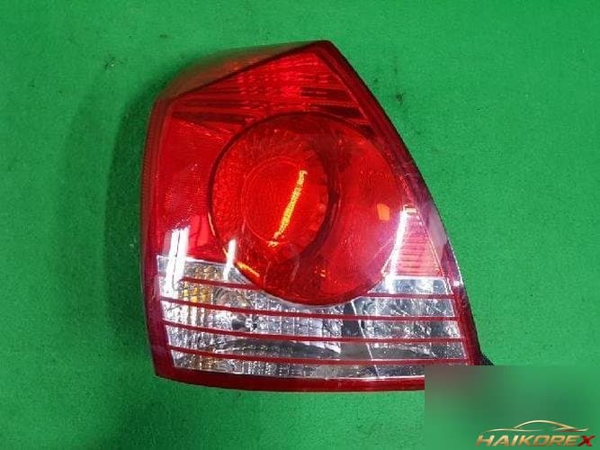 Hyundai Avante 2002 — комбинированный фонарь задний левый (водительский)
