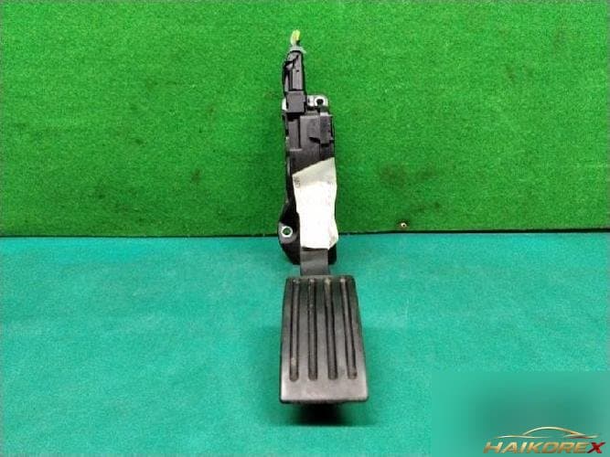 Ford Focus 2013 — педаль акселератора BV61-9F836-AB