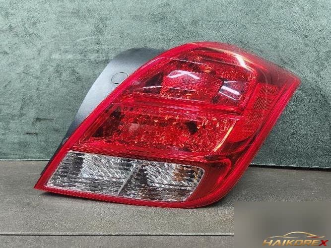 Chevrolet Trax 2014 — комбинированный фонарь задний правый (пассажирский)