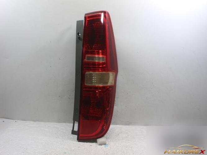Hyundai Grandstarex 2010 — комбинированный фонарь задний правый (пассажирский)