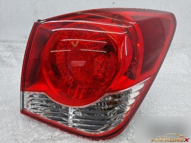 Chevrolet Cruze 2014 — комбинированный фонарь задний правый (пассажирский) 1