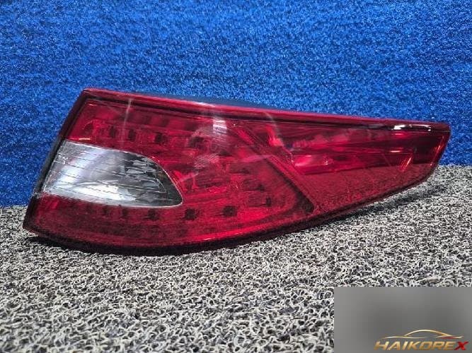 Kia K5 2011 — комбинированный задний фонарь правый
