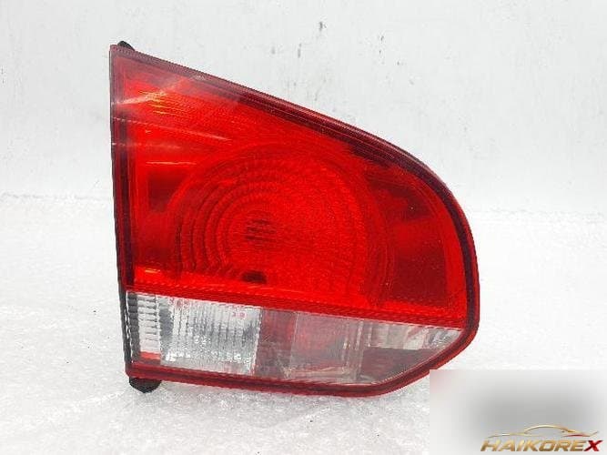 Volkswagen Golf 2013 — накладка двери задней левая 5K0 945 093 G