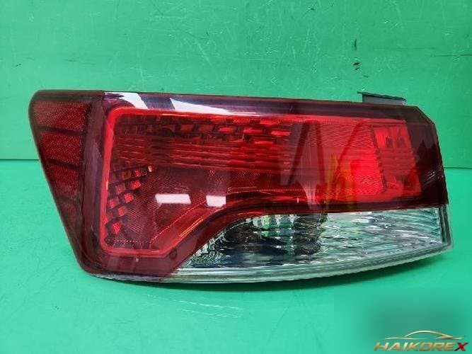 Kia Forte 2011 — комбинированный фонарь задний левый (со стороны водителя)