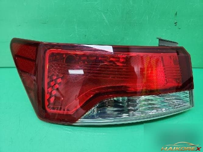 Kia Forte 2011 — задний комбинированный фонарь левый