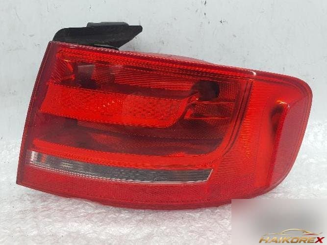 Audi A4 2009 — комбинированный фонарь задний правый (B8)
