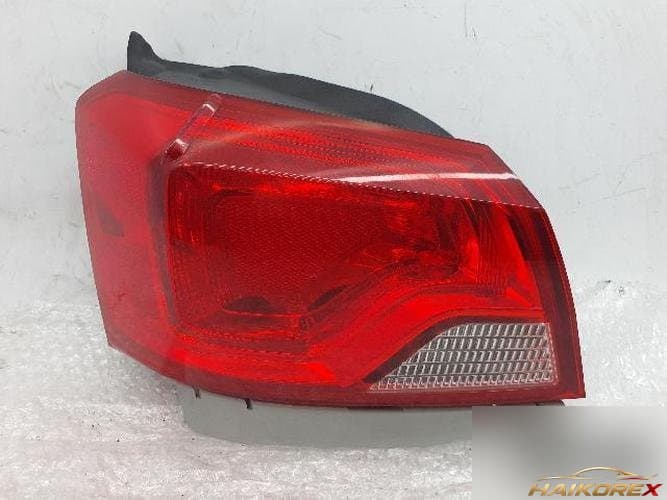 Chevrolet Impala 2016 — фонарь задний левый (комбинированный) 23405238