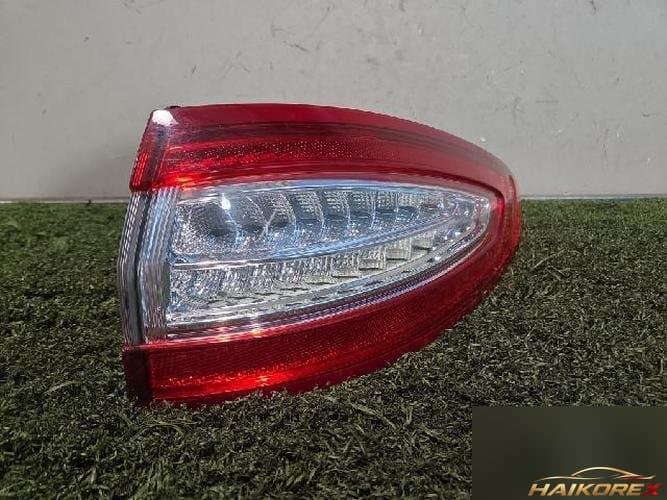 Ford Mondeo 2016 — фонарь задний правый (комбинированный) DS73 13404 DJ