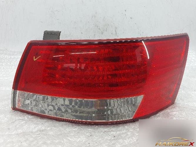Hyundai Sonata 2010 — фара задняя комбинированная правая 92402-3K0