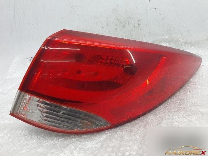 Hyundai Tucson 2010 — комбинированный фонарь задний правый 92402-2S0 3