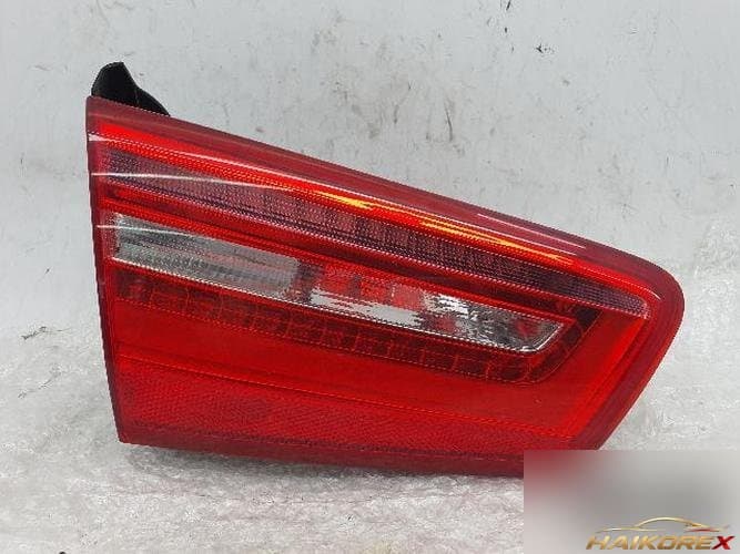 Audi A6 2012 — накладка двери задней левая 4G5 945 093 A
