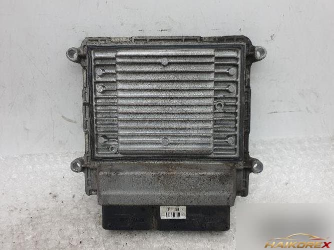 Hyundai Sonata 2005 — блок управления двигателем ECU 39100-25000